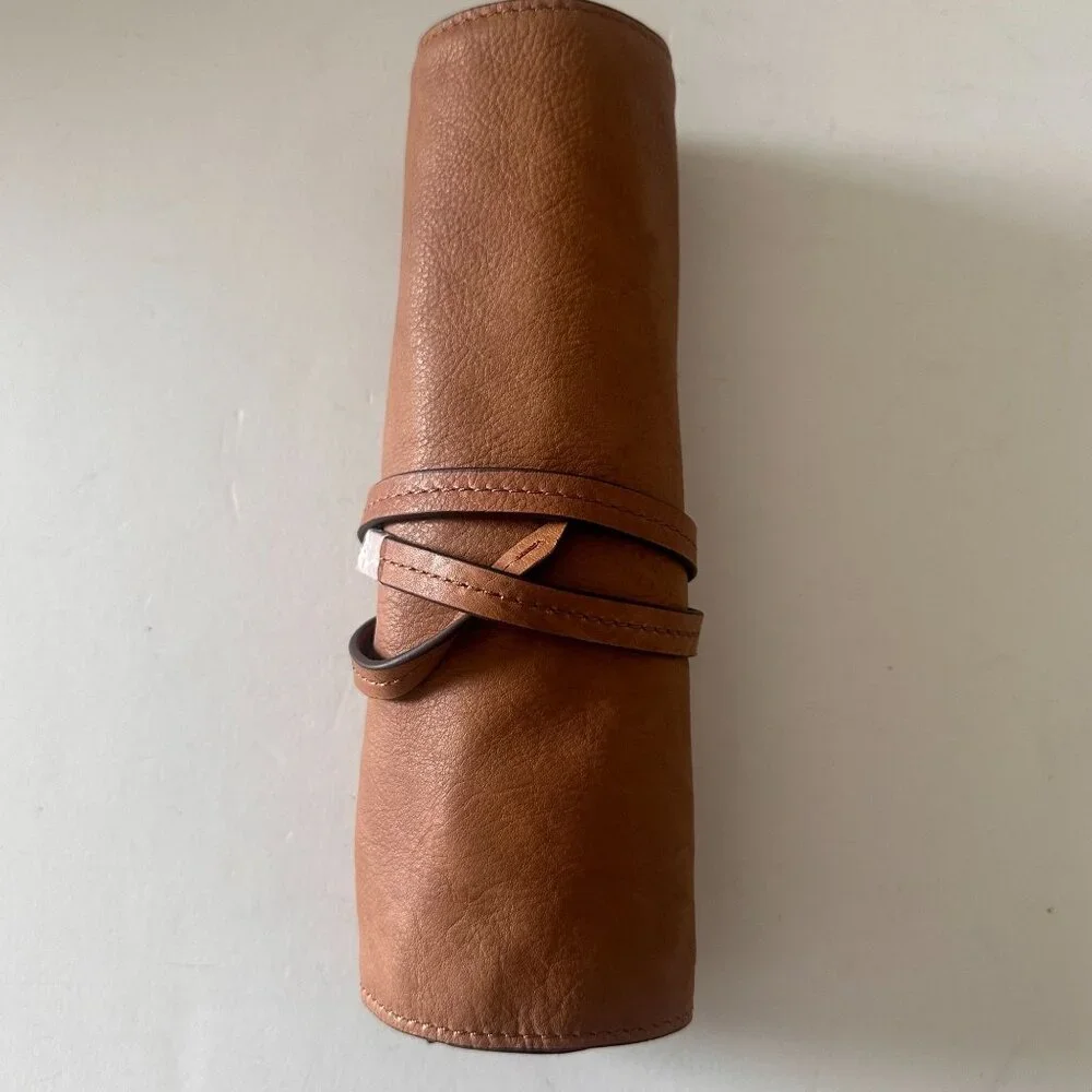 Fossil Mens Leather Tech Wrap Travel Organizer With Snap Closures Zipper Pocket